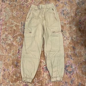 Aritzia Utility Joggers
